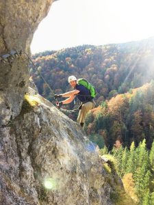 Nicolas in einer D-Passage beim Training am Grünstein-Klettersteig 2016