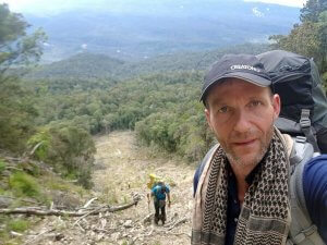 Erster Anstieg - Carstensz Expedition nach Papua