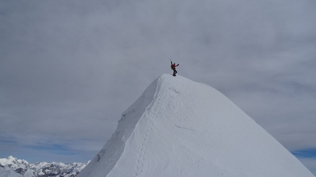 Jost Kobusch auf dem Gipfel des Purbung